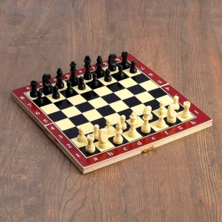 Настольная игра 3 в 1: нарды, шахматы, шашки (фигуры пластик) доска 29 *29 см